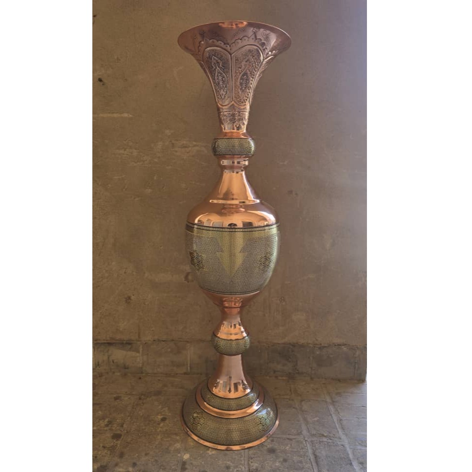 کنارسالنی خاتم کاری
